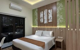 D'Bamboo Suites